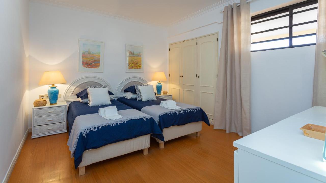Marina 2Bdr Apartment With Balcony & Pool - 5Min From Beach By Lovelystay Quarteira Zewnętrze zdjęcie