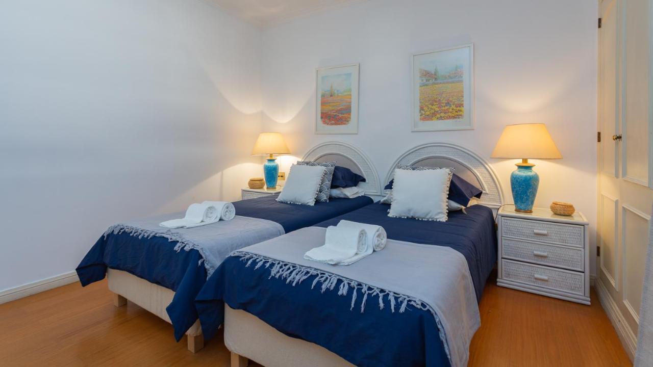 Marina 2Bdr Apartment With Balcony & Pool - 5Min From Beach By Lovelystay Quarteira Zewnętrze zdjęcie